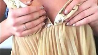 Great masturbation session with amateur cutie - porn video