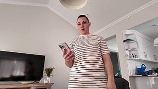 Stepbrother sends Dick Pic to Stepsister by Mistake She wants to See the Real thing - porn video